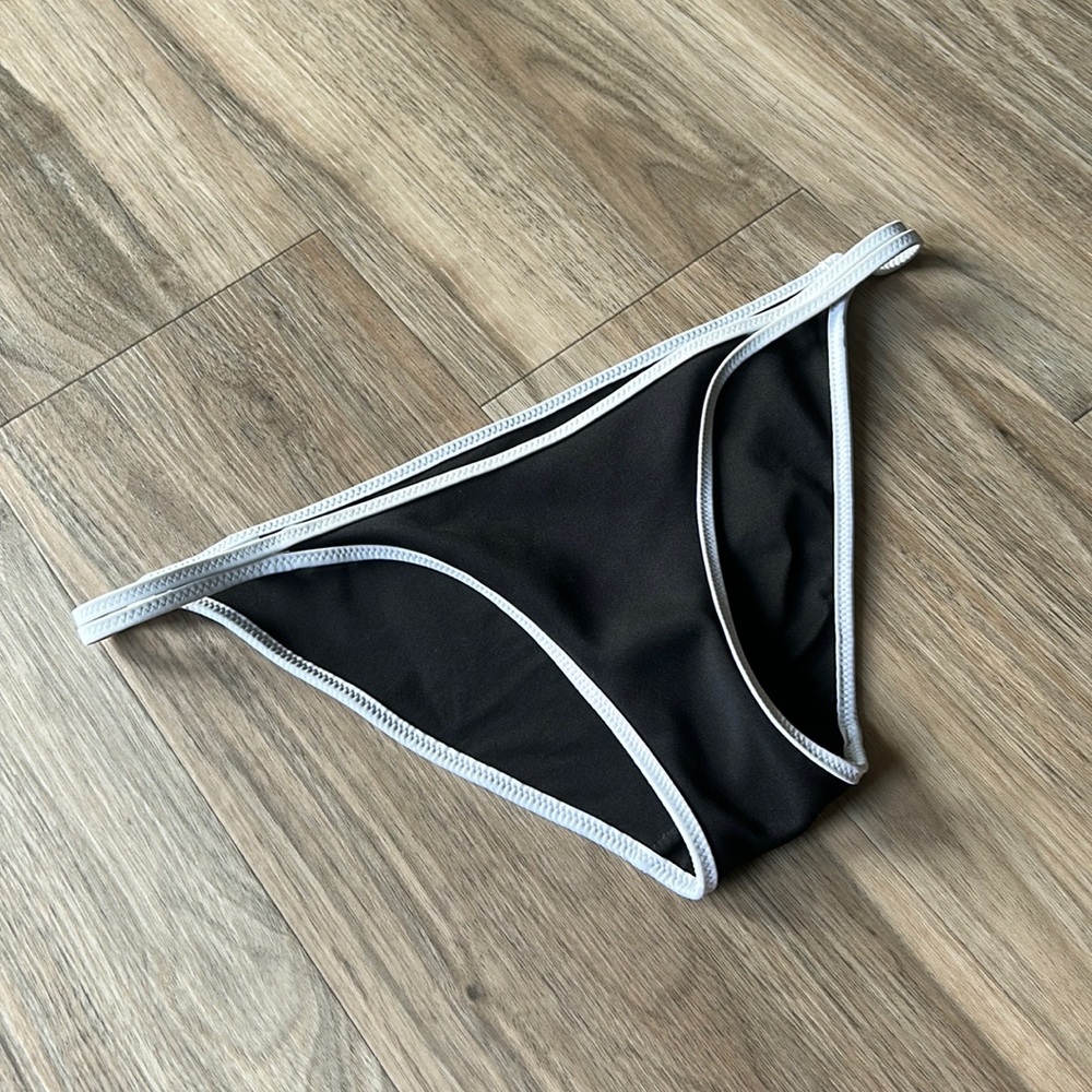 🖤 Victoria Secret Bikini Bottom